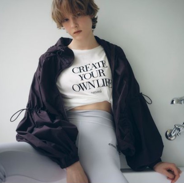 emmi(エミ)のニュース | emmiがおすすめする【夏映えTシャツ 2025】