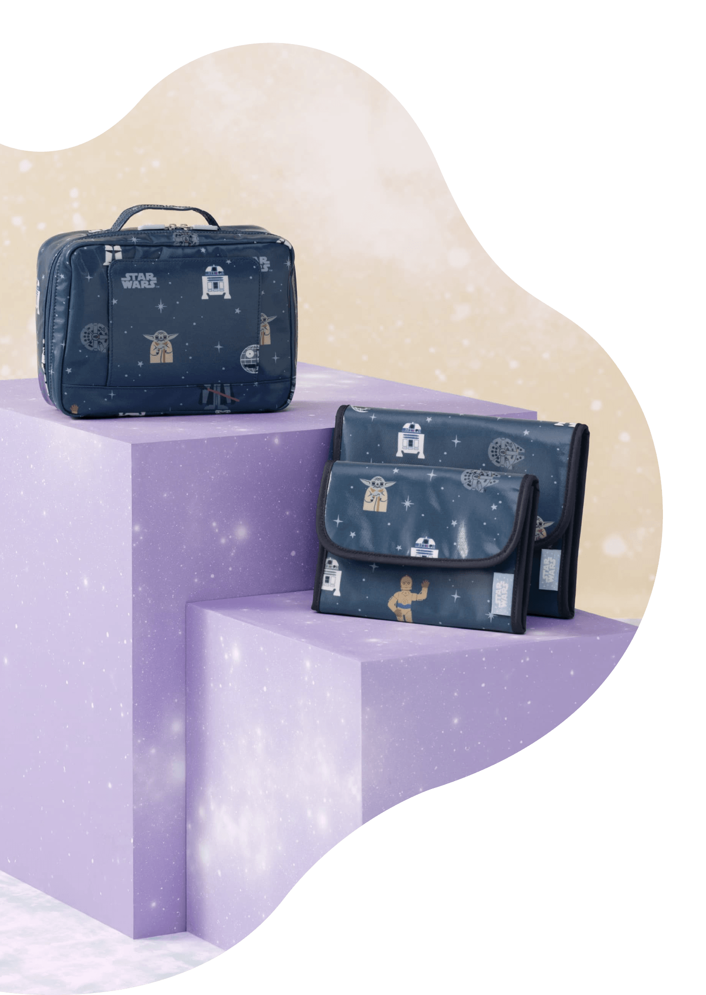 Diaper Pouch 5,940yen / Maternal and Child Health Handbook Case 4,950yen (S) 5,610YEN (M) 